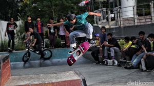 Aksi Para Skateboard di Tengah Pandemi COVID-19