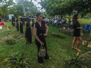 Beragam Kerajinan Rotan Wanita Dayak Dipamerkan