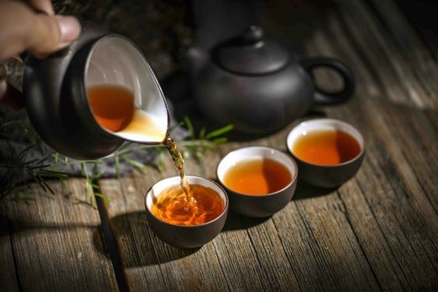 Blacktea/Pinterest.com Teh hitam merupakan salah satu jenis teh yang efektif menurunkan berat badan.