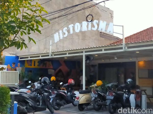 Potret Rumah Wali Kota Risma yang Jadi Kedai Kopi Kekinian