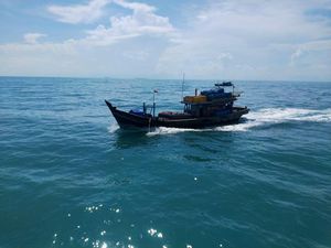 KKP Tertibkan Alat Tangkap Trawl di Perairan Pulau Seribu & Lampung