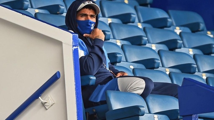 LIVERPOOL, ENGLAND - SEPTEMBER 05: Allan of Everton looks during the pre-season friendly match between Everton and Preston North End at Goodison Park on September 05, 2020 in Liverpool, England. (Photo by Nathan Stirk/Getty Images)