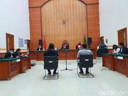 Bersaksi di Sidang, Polisi Ungkap Detik-detik Penangkapan Vanessa Angel