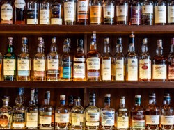 Pemuda Ini Jual Koleksi Whisky untuk Beli Rumah Seharga Rp 780 Juta