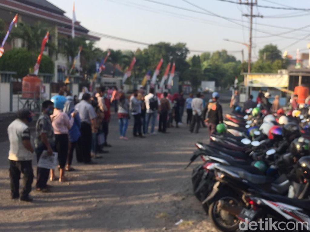 Sempat Lockdown, Pengajuan Perceraian di PA Surabaya Membludak Sempat Lockdown, Pengajuan Perceraian di PA Surabaya Membludak