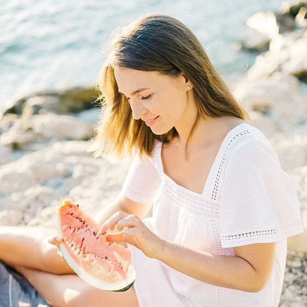 Manfaat semangka untuk kulit