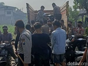Nekat Balap Liar di Tengah Pandemi COVID-19, Puluhan Motor di Jombang Disita Nekat Balap Liar di Tengah Pandemi COVID-19, Puluhan Motor di Jombang Disita