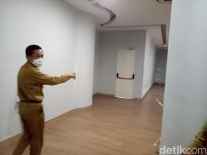 Akan Dijadikan Jendela Makassar, Pj Walkot Geram Plafon Balai Kota Bolong