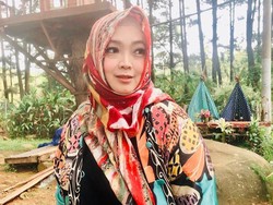 Jenazah Rina Gunawan Dibawa ke TPU Tanah Kusir