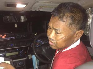 Kisah Haru Supir Taksi Harus Tetap Kerja Walau Hidup Pakai Selang Oksigen