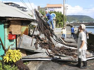 Ganasnya Topan Haishen yang Terjang Jepang
