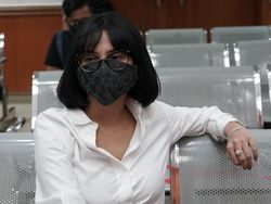 Vanessa Angel Depresi Terus-terusan Dihajar Kasus