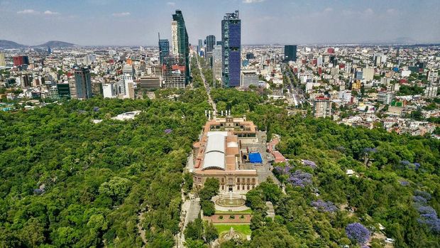 Paseo de la Reforma Boulevard in Mexico City