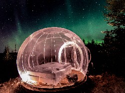 Mau Lihat Aurora? Bisa dari Hotel Gelembung Islandia