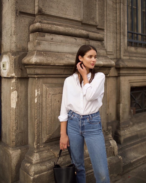 harperan/instagram.com/harperandharley Blogger fashion Queensland ini memulai lamannya Harper dan Harley di usia belia yakni 19 tahun