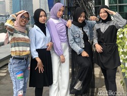 Tiktokan Bareng Putih Abu-abu, Siapa yang Paling Jago?