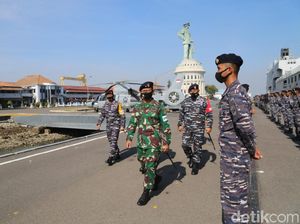 1.137 Personel Ikuti Latihan Manuver Gabungan di Laut Jawa dan Bali 1.137 Personel Ikuti Latihan Manuver Gabungan di Laut Jawa dan Bali