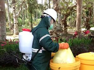 Melihat Penanganan Khusus Limbah COVID-19 di Klaster Ponpes Darussalam