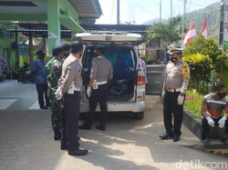 Diduga Rem Blong, Dua Pengendara Motor Tewas Masuk Jurang Pacitan