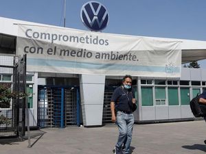 Simbol Nazi Dipasang untuk Promosi, VW Putus Kontrak dengan Dealer Meksiko