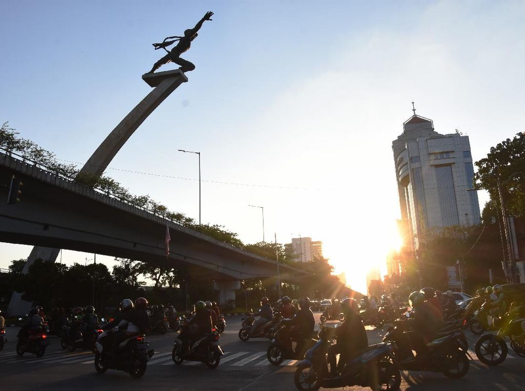 Anies Kembali Terapkan PSBB Ketat, SIKM Berlaku Lagi? Anies Kembali Terapkan PSBB Ketat, SIKM Berlaku Lagi?