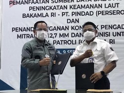 Perkuat Keamanan Laut, Bakamla Beli Senjata 12,7 MM Buatan Pindad