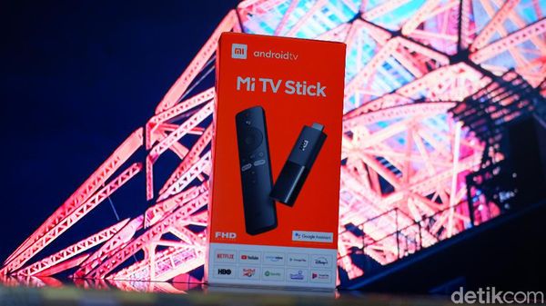 Mi TV Stick Bikin TV Tabung Jadi Pintar dalam Hitungan Detik