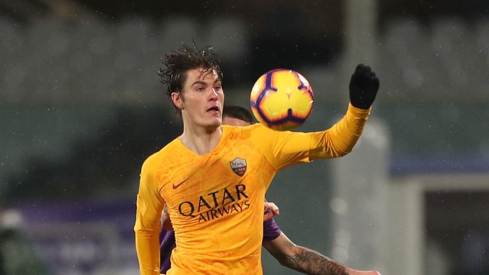 FLORENCE, ITALY - JANUARY 30: Patrick Schick of AS Roma in action during the Coppa Italia match between ACF Fiorentina and AS Roma at Stadio Artemio Franchi on January 30, 2019 in Florence, Italy.  (Photo by Gabriele Maltinti/Getty Images)