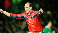 Di nomor 9 ada mantan penyerang Ceko, Jan Koller yang juga punya koleksi 55 gol(Getty Images)