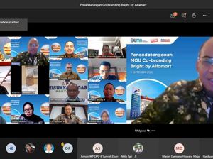 Pertamina Gandeng Alfamart Kembangkan Bisnis Bright Store di Luar Jawa