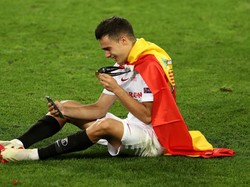 Sevilla Mau Permanenkan Reguilon, tapi Uangnya?