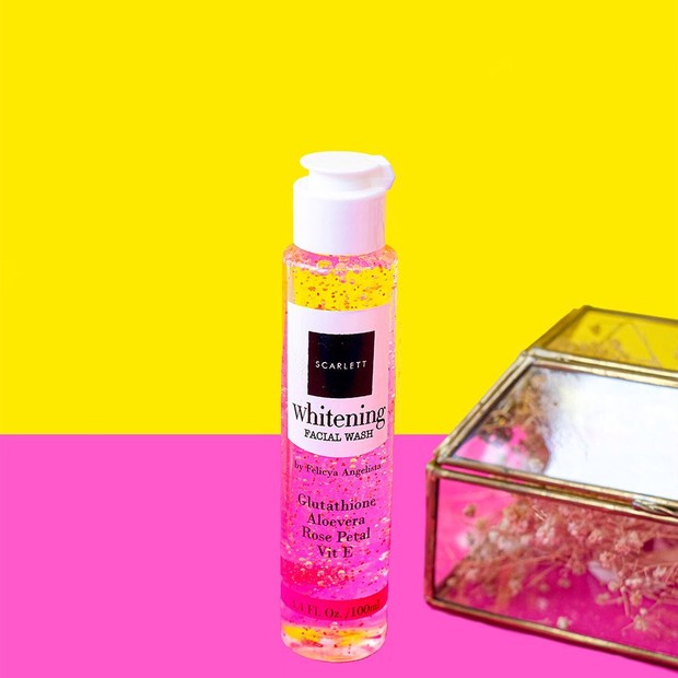 vv Kelebihan produk facial wash Scarlett ini adalah free SLS (Sodium Lauryl Sulfate)