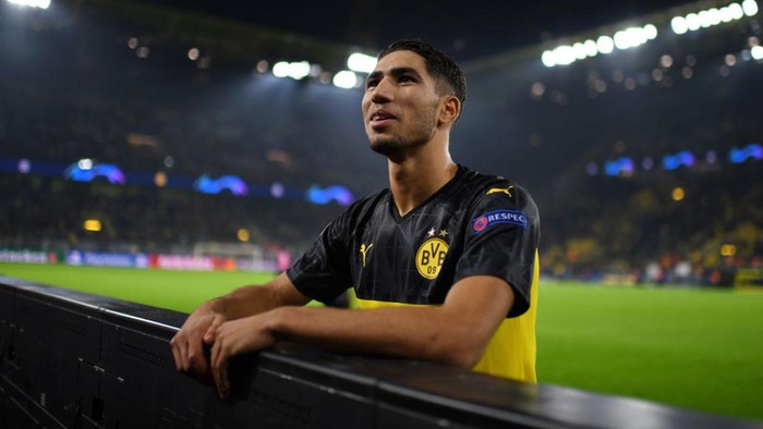 DORTMUND, GERMANY - NOVEMBER 05: Achraf Hakimi of Borussia Dortmund looks on following the UEFA Champions League group F match between Borussia Dortmund and Inter at Signal Iduna Park on November 05, 2019 in Dortmund, Germany. (Photo by Jörg Schüler/Getty Images)