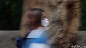 Buah Simalakama Pegawai di Jakarta Gegara Rem Darurat Anies