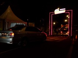 Asyiknya Nonton Bioskop Drive In di Bandung, Seperti Tahun 80-an!