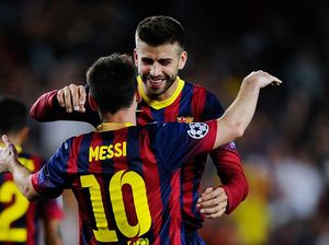 Dulu, Dulu Banget... Messi dan Pique Nyaris Main di Arsenal