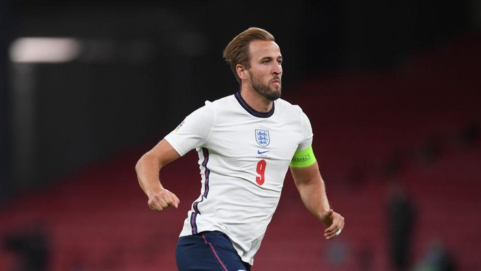 COPENHAGEN, DENMARK - SEPTEMBER 08: Harry Kane of England in a action during the UEFA Nations League group stage match between Denmark and England at Parken Stadium on September 08, 2020 in Copenhagen, Denmark. (Photo by Michael Regan/Getty Images)