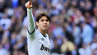 Di tengah ada Kaka. Siapa yang tidak terpukau oleh pemain yang satu ini? (Getty Images/Gonzalo Arroyo Moreno)