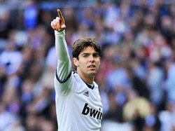 Di tengah ada Kaka. Siapa yang tidak terpukau oleh pemain yang satu ini? (Getty Images/Gonzalo Arroyo Moreno)