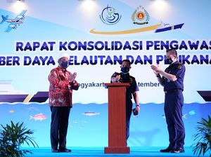 Berantas Ilegal Fishing, KKP Perkuat Personel Kapal Pengawas