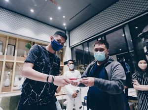 Klub IBL Louvre Surabaya Rayakan Ultah Pertama