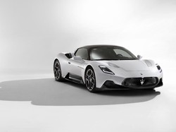 Maserati MC20 Meluncur di Indonesia Tahun Depan, Ini Spesifikasinya