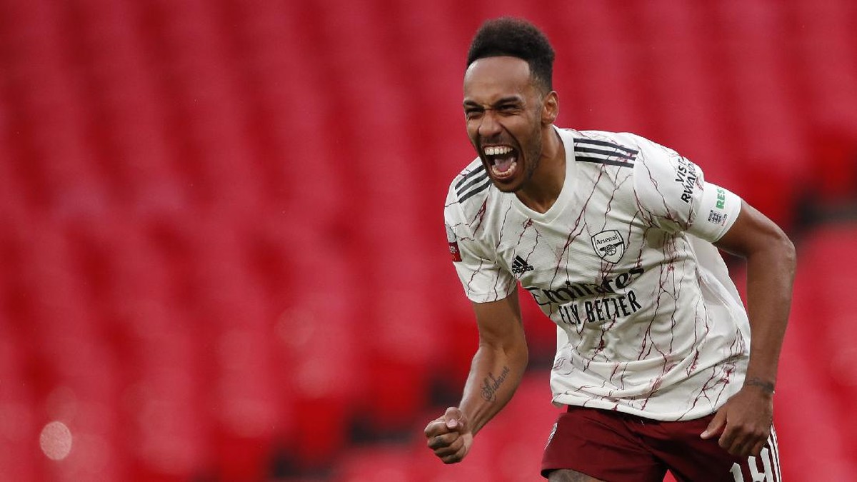 Pierre-Emerick Aubameyang memperpanjang kontraknya di Arsenal sampai 2023 (Foto: Andrew Couldridge/Pool via AP)
