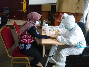 Seluruh Pegawai Pemkot Cilegon Jalani Rapid Test Corona