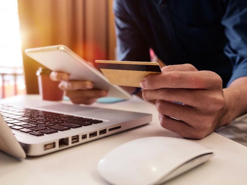 Tips Jaga Keamanan Data Kartu Kredit dan Internet Banking Tips Jaga Keamanan Data Kartu Kredit dan Internet Banking