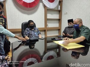 Datangi Kantor BPKAD soal Sanksi Bupati Jember Faida, Dewan Dibuat Bingung Datangi Kantor BPKAD soal Sanksi Bupati Jember Faida, Dewan Dibuat Bingung