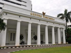 30 WNI Ditangkap di Filipina, Diduga Terlibat Jaringan Penipuan Online 30 WNI Ditangkap di Filipina, Diduga Terlibat Jaringan Penipuan Online