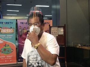 Sekali Lagi! Hotman Paris Bantah Bangkrut Sekali Lagi! Hotman Paris Bantah Bangkrut