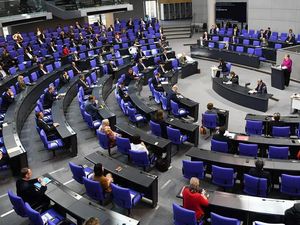 Parlemen Jerman Berdebat Soal Politik Uni Eropa terhadap China