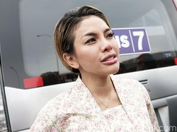 4 Bisnis Nikita Mirzani yang Gocek Habib Rizieq